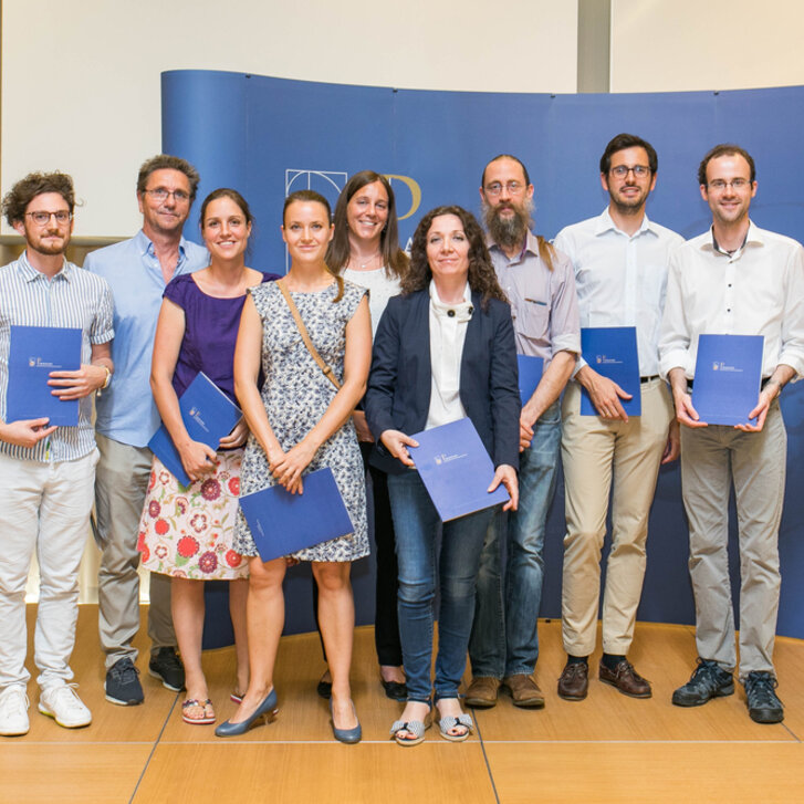 Dossena_Wissenschaftpreis_Gold Dossena_Wissenschaftpreis_Gold