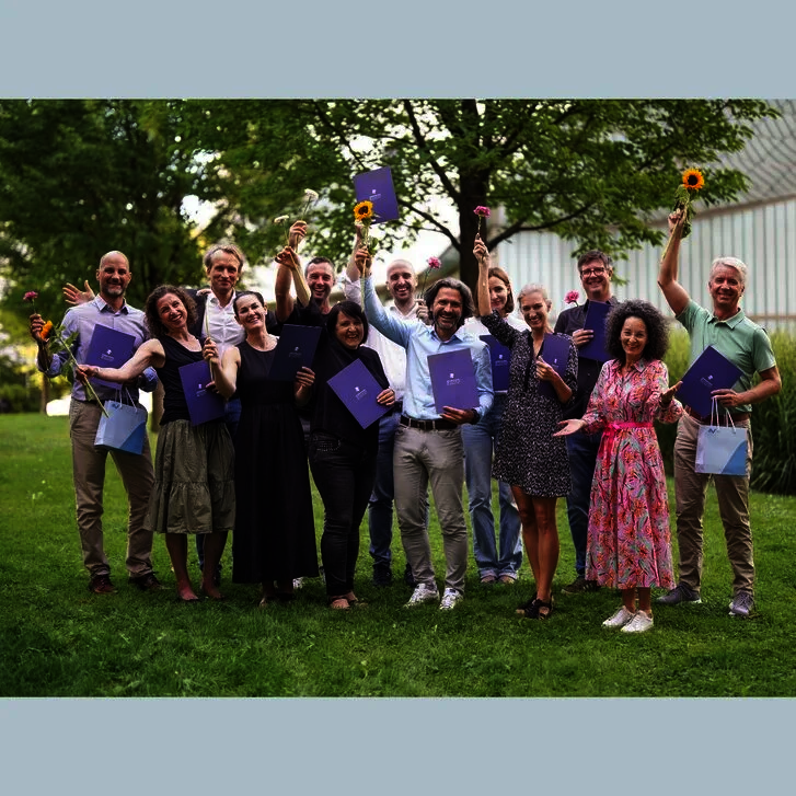 Zwischenetappen und Meilensteine im Universitätslehrgang Health Sciences & Leadership Zwischenetappen und Meilensteine im Universitätslehrgang Health Sciences & Leadership