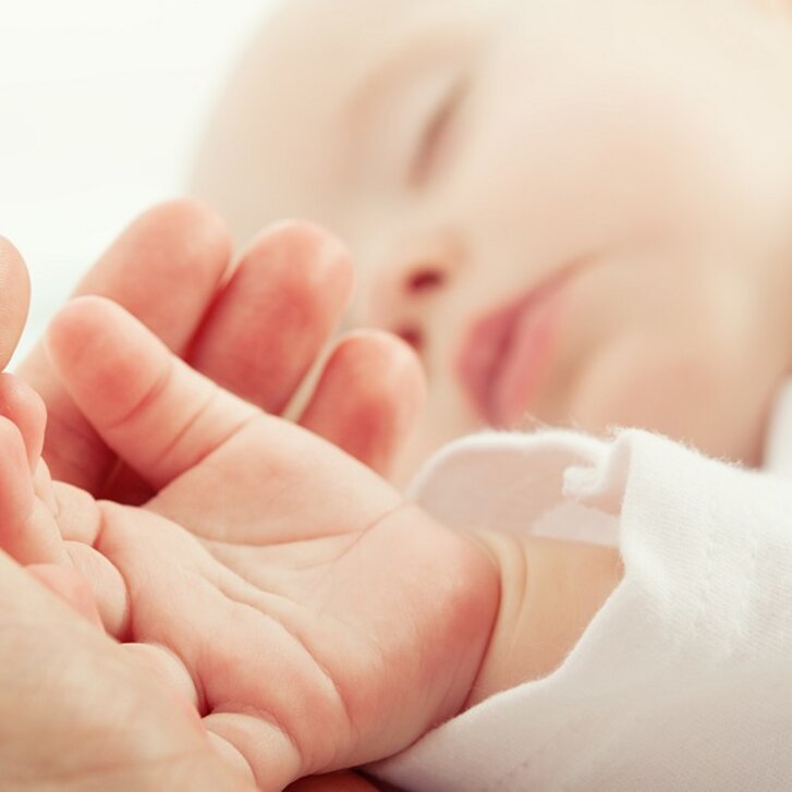 Hand schlafendes Baby Hand schlafendes Baby